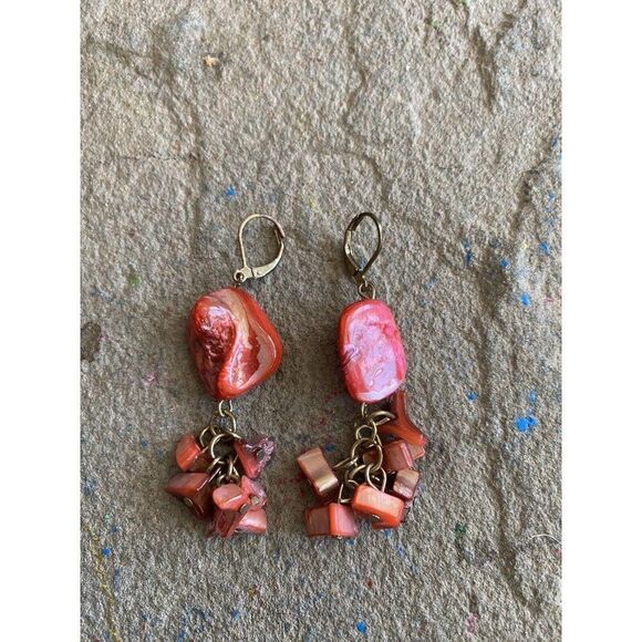Vintage Earrings Shell Dangle Pink Red Metallic Beach NG - Picture 6 of 7